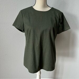 Banana Republic Dark Green V-Neck Bow on Back